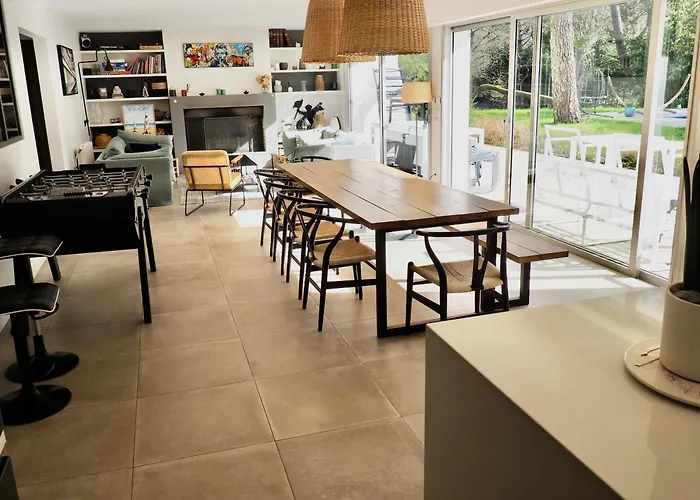 Villa Avec Piscine Au Coeur De La Foret *